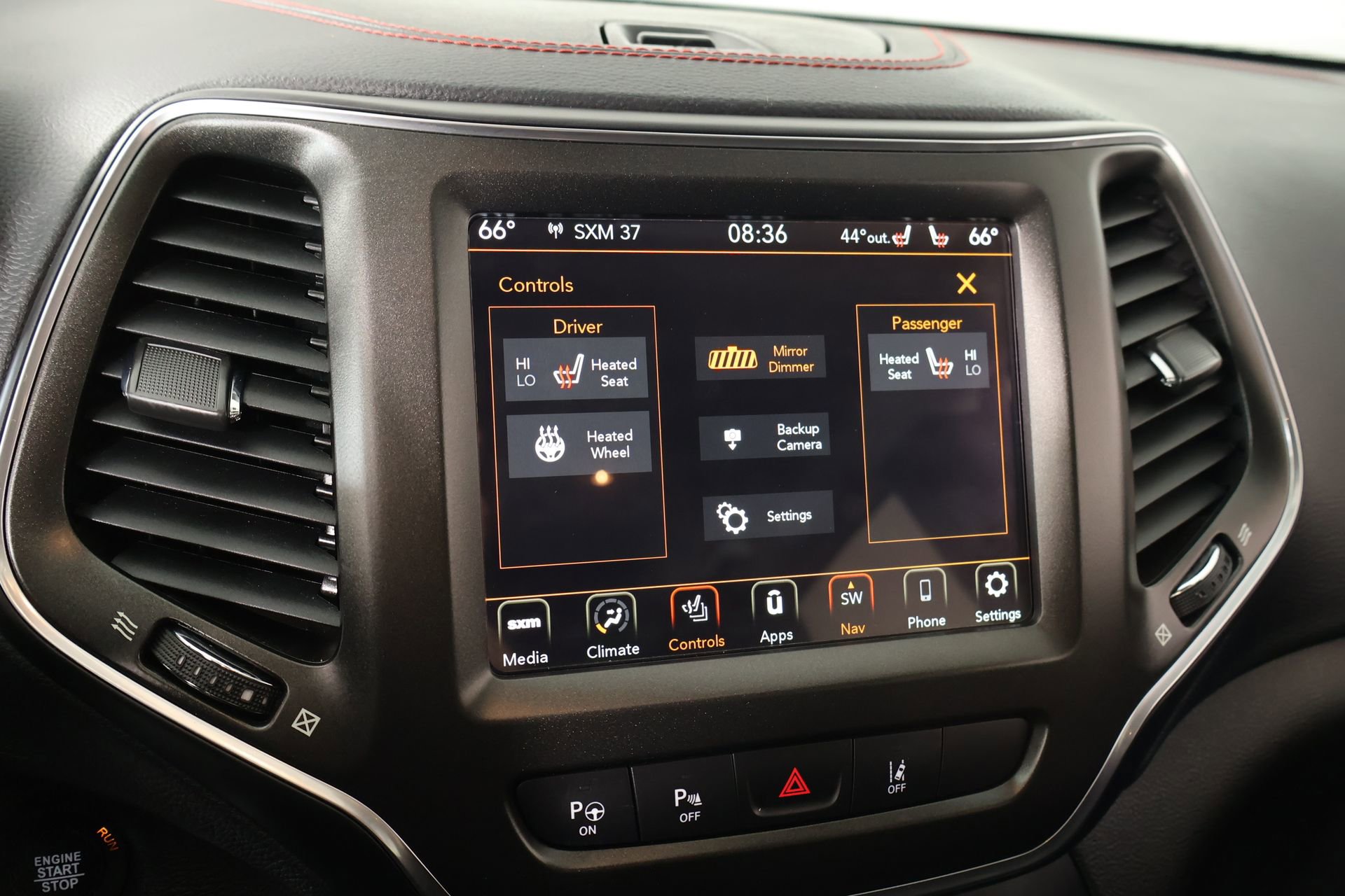 Used 2023 Jeep Cherokee Trailhawk w/ Trailer Tow Group image 8