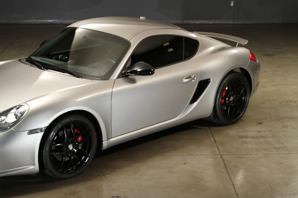 Used 2012 Porsche Cayman S image 5
