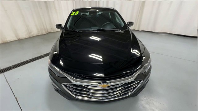 Used 2023 Chevrolet Malibu LT image 3