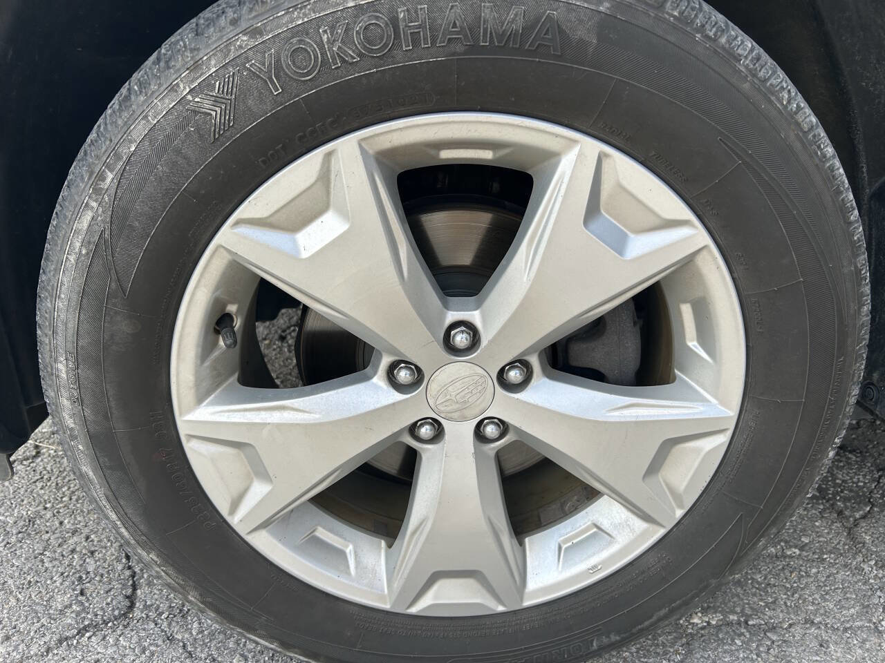 Used 2014 Subaru Forester 2.5i Premium w/ All-Weather Package image 15