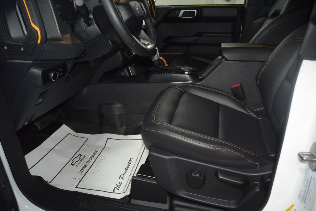 Used 2024 Ford Bronco Badlands AWD/4WD image 38