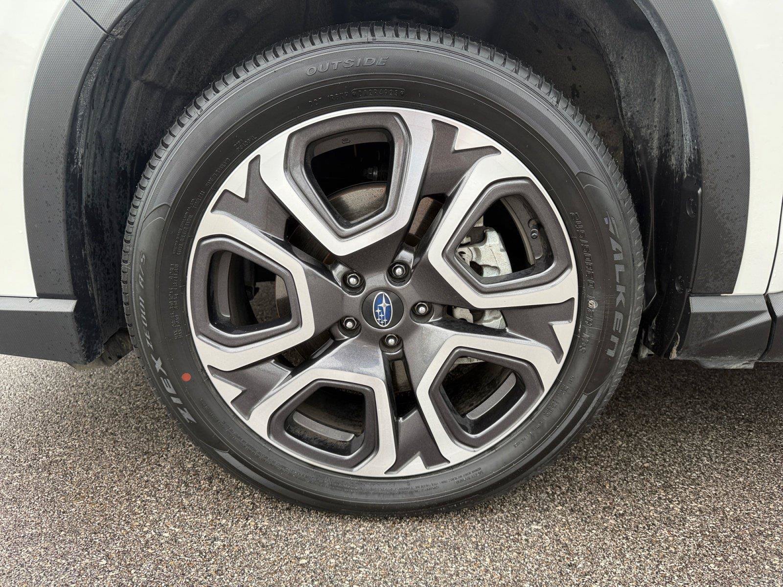 Used 2024 Subaru Ascent Touring AWD/4WD image 30