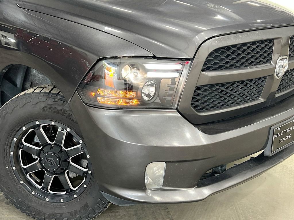 Used 2019 RAM 1500 Express w/ Express Value Package image 40