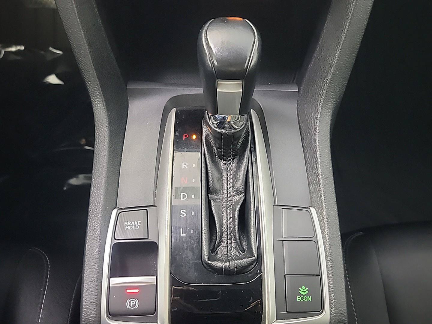 Certified 2019 Honda Civic EX image 32