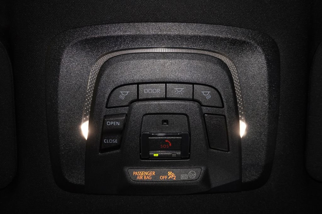 Certified 2023 Toyota Crown Platinum w/ Carpet Mat Package (TMS) image 20