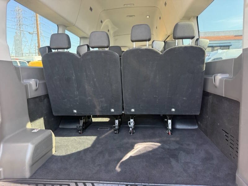 Used 2023 Ford Transit 350 XLT RWD image 13