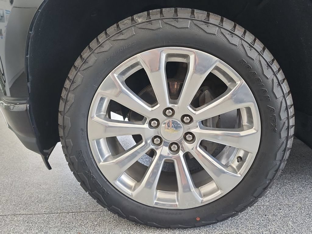 Certified 2019 Chevrolet Silverado 1500 High Country w/ Technology Package AWD/4WD image 33