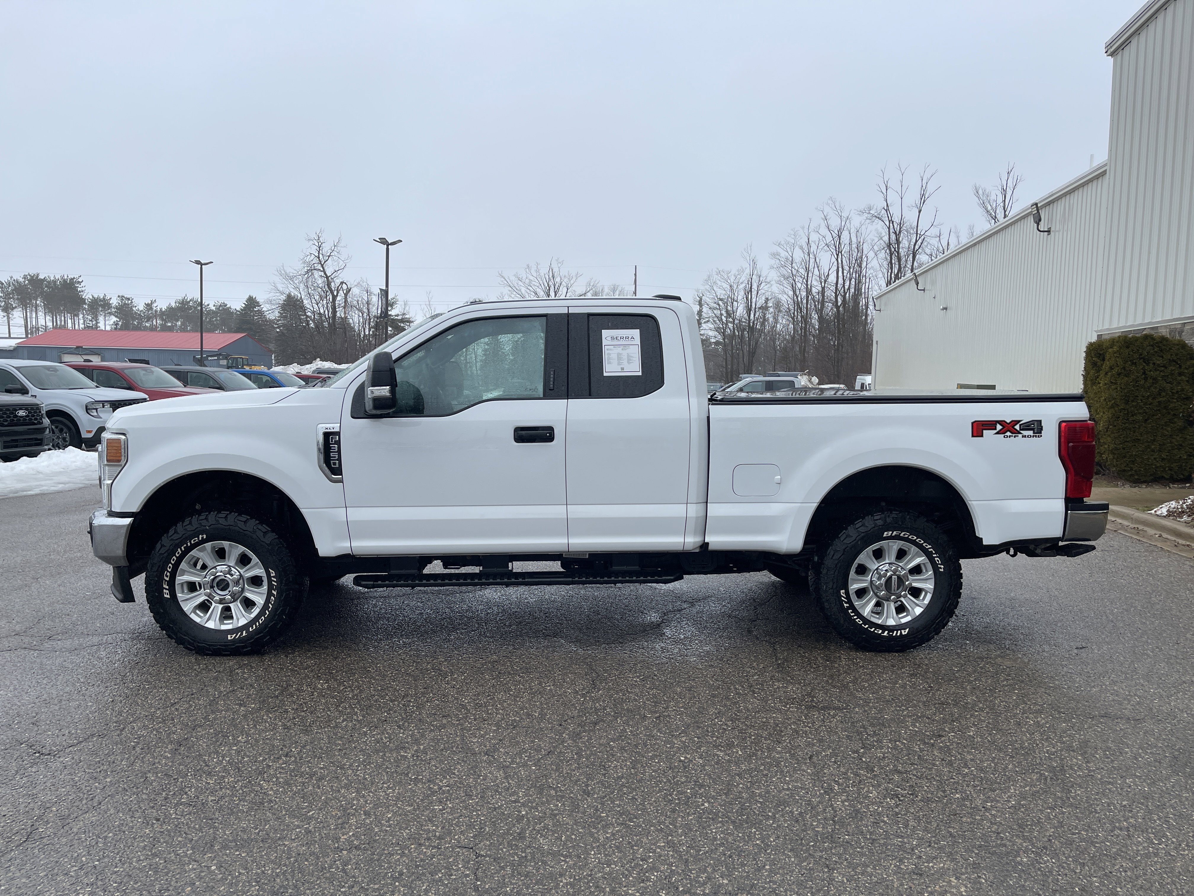 Certified 2022 Ford F350 XLT w/ XLT Value Package image 6