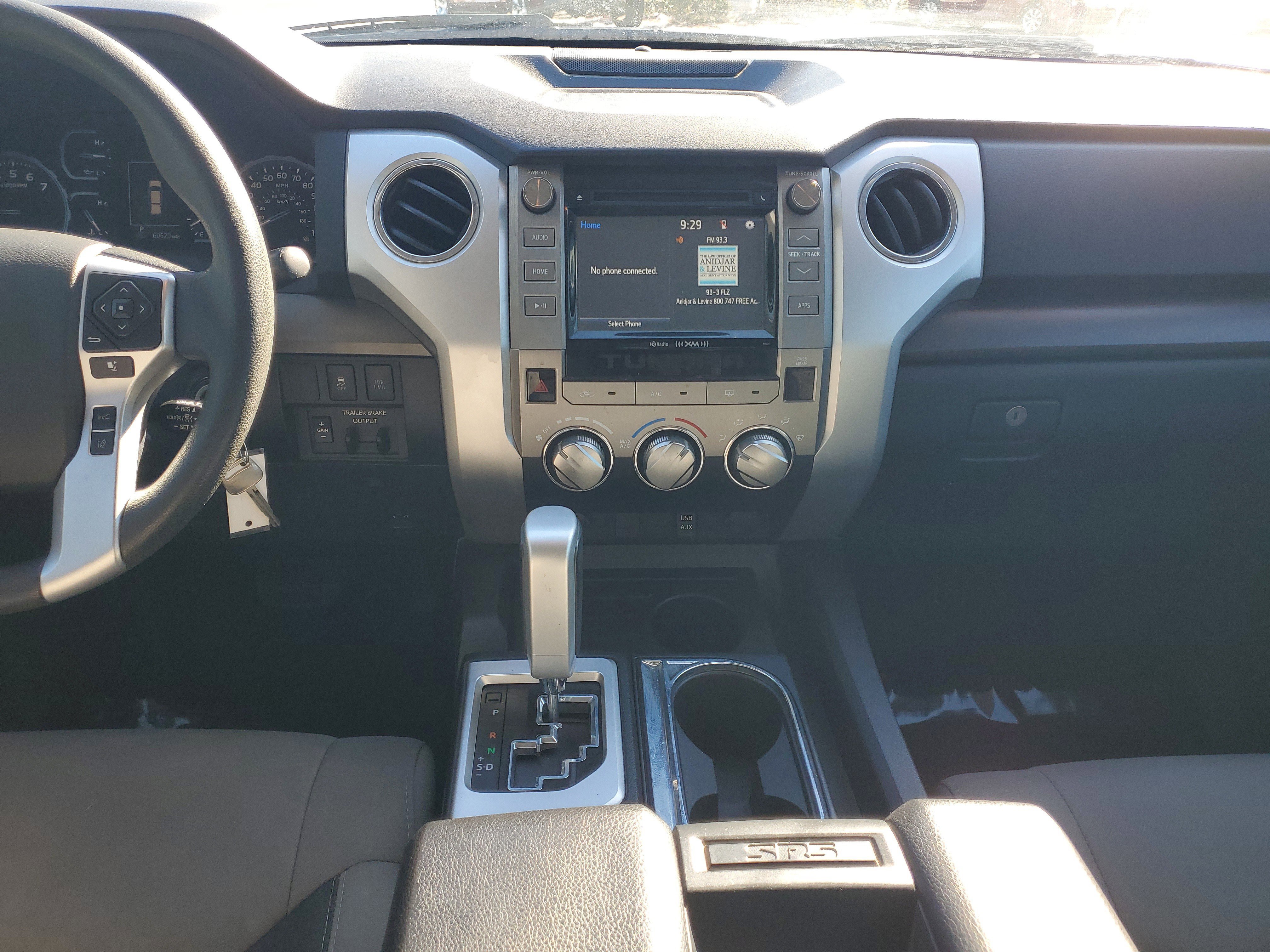Used 2018 Toyota Tundra SR5 w/ SR5 Upgrade Package image 18