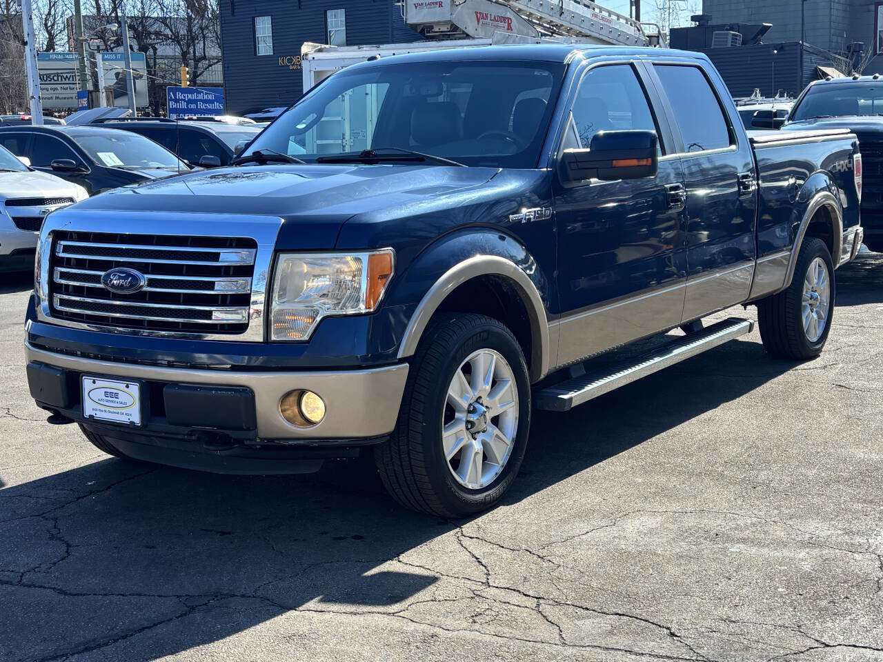 Used 2013 Ford F150 Lariat w/ Mid Equipment Group image 4
