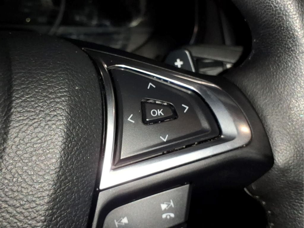 Used 2015 Ford Edge Titanium w/ Equipment Group 301A AWD/4WD image 25
