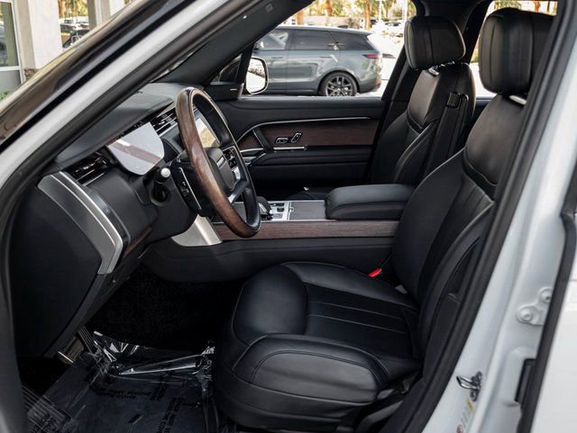 Used 2023 Land Rover Range Rover SE image 14
