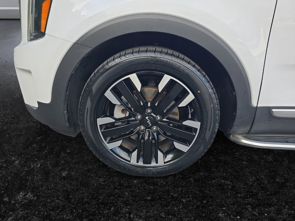 Used 2024 Kia Telluride SX image 9