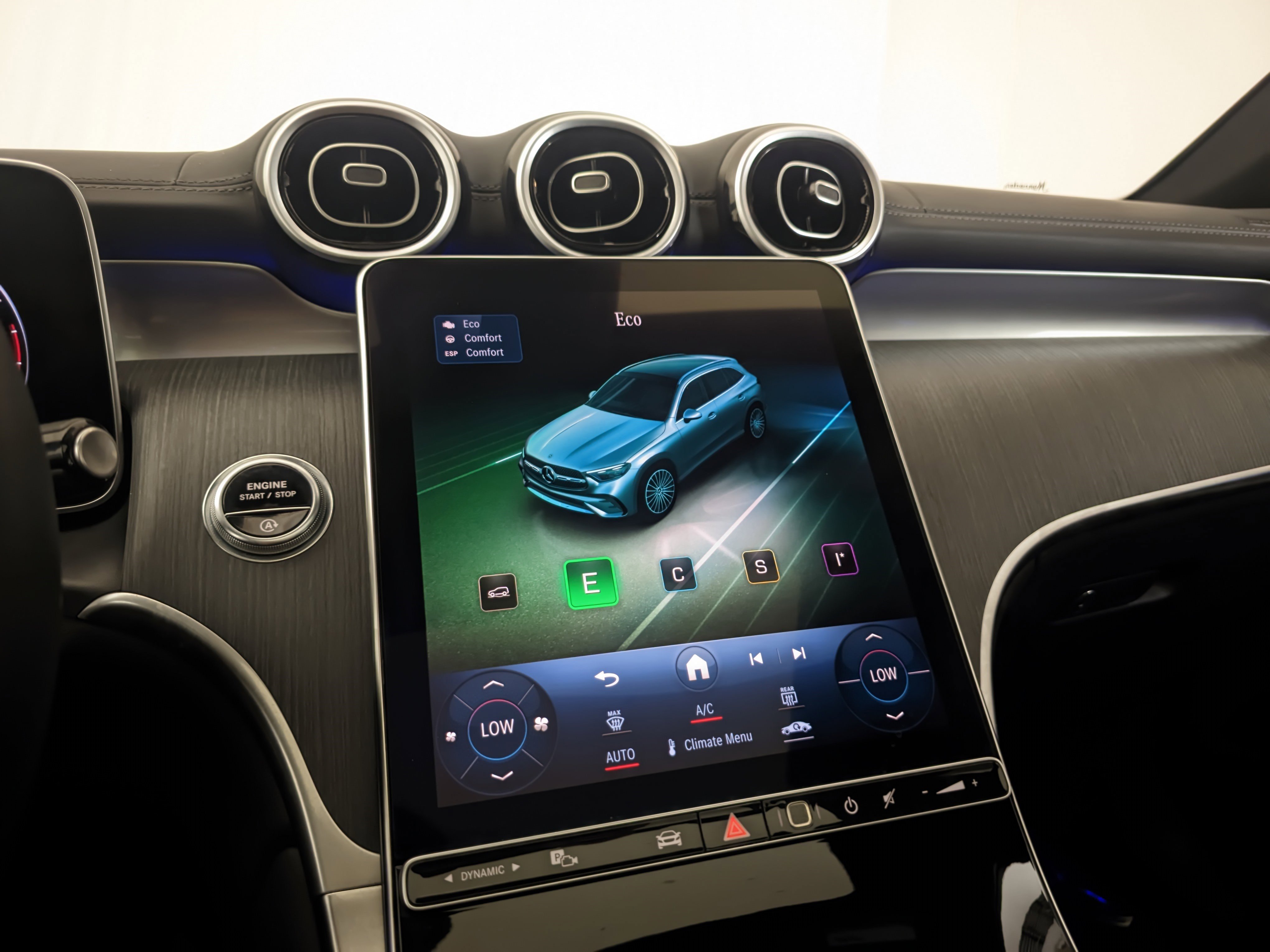 Certified 2023 Mercedes-Benz GLC 300 4MATIC image 27