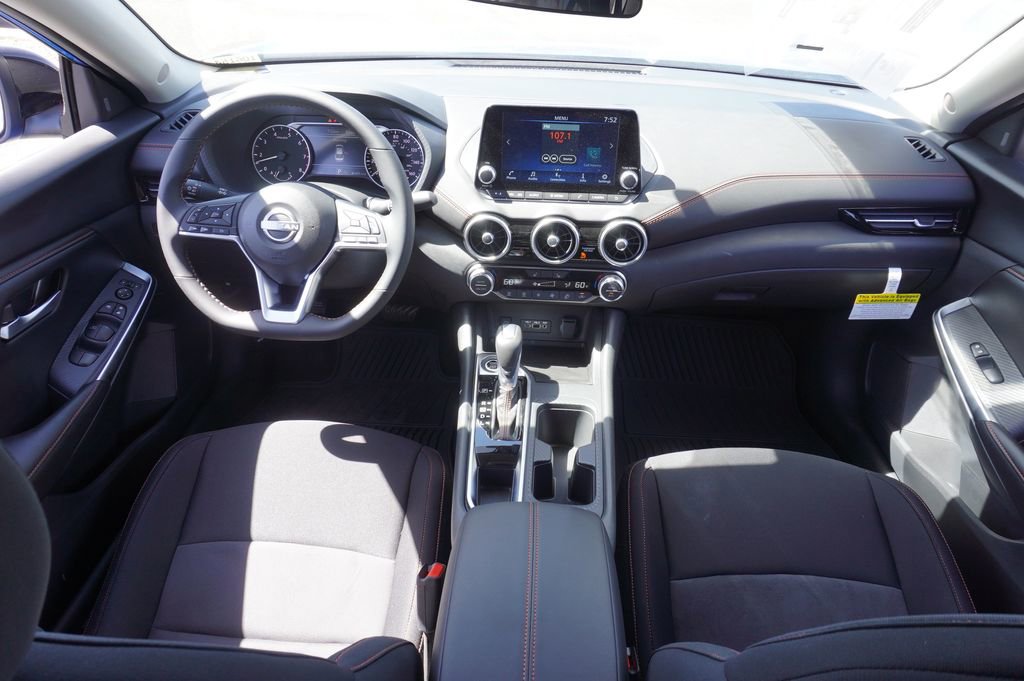 Certified 2025 Nissan Sentra SR w/ Midnight Edition image 11