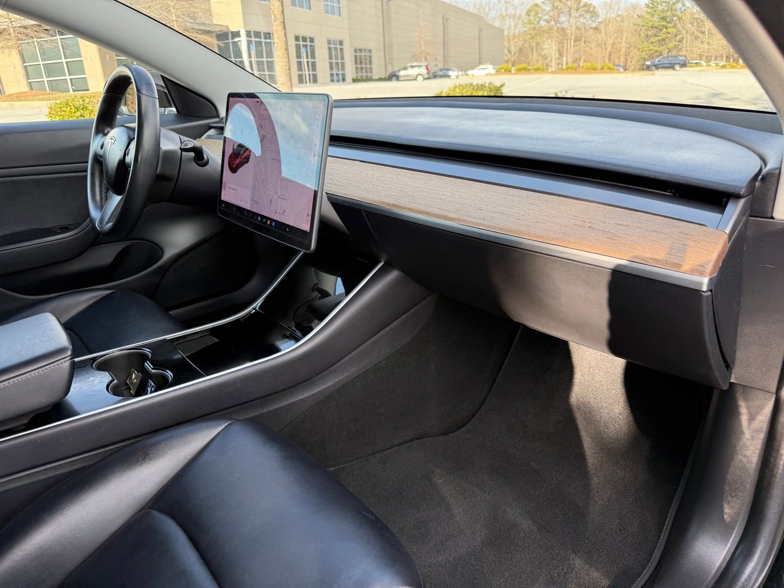 Used 2018 Tesla Model 3 Mid Range image 23