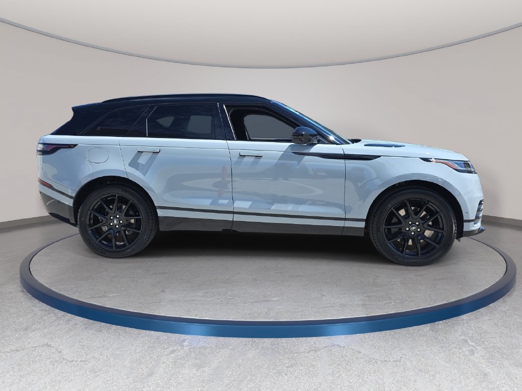 New 2026 Land Rover Range Rover Velar Autobiography AWD/4WD image 4