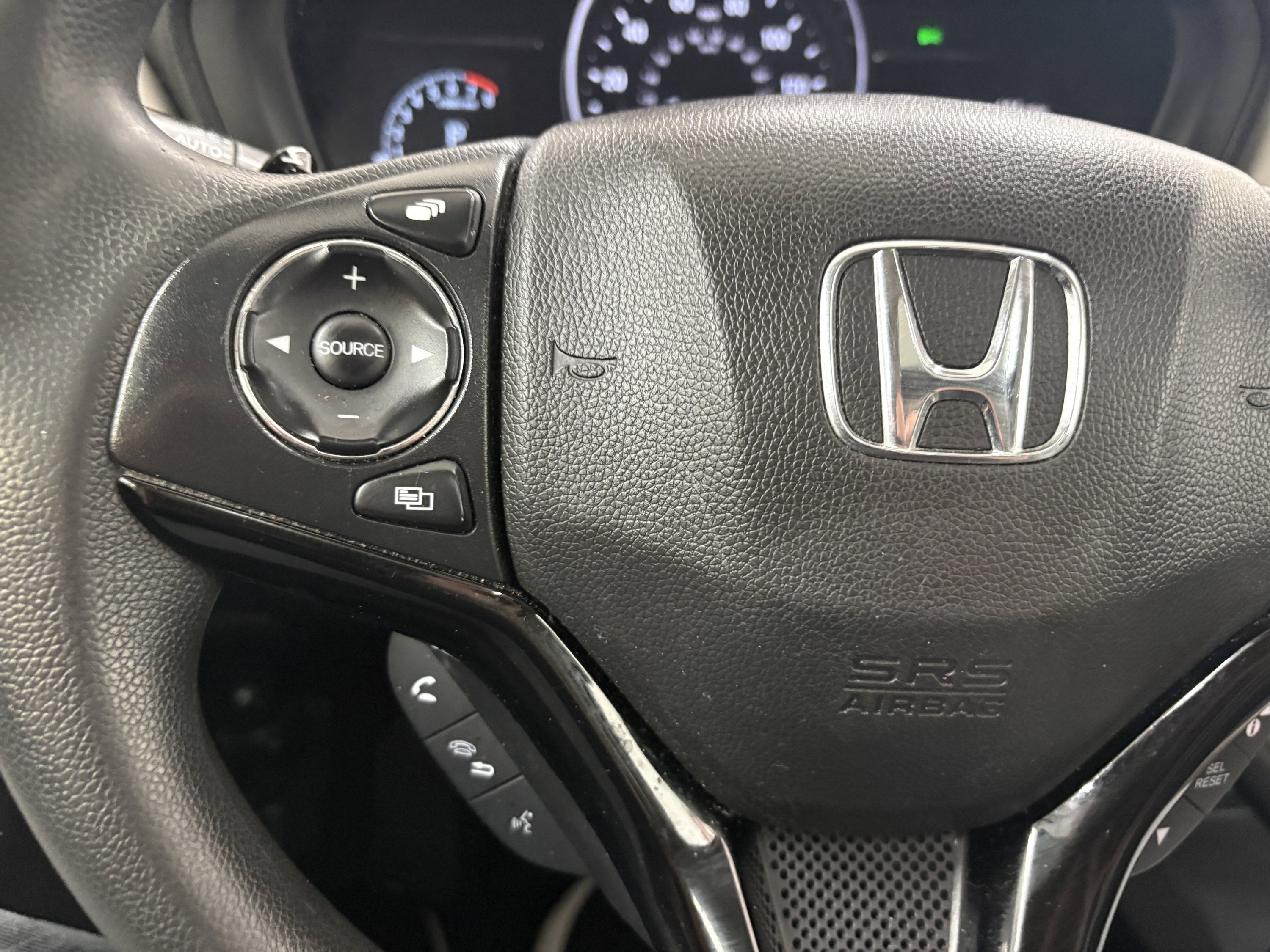 Used 2021 Honda HR-V EX image 30