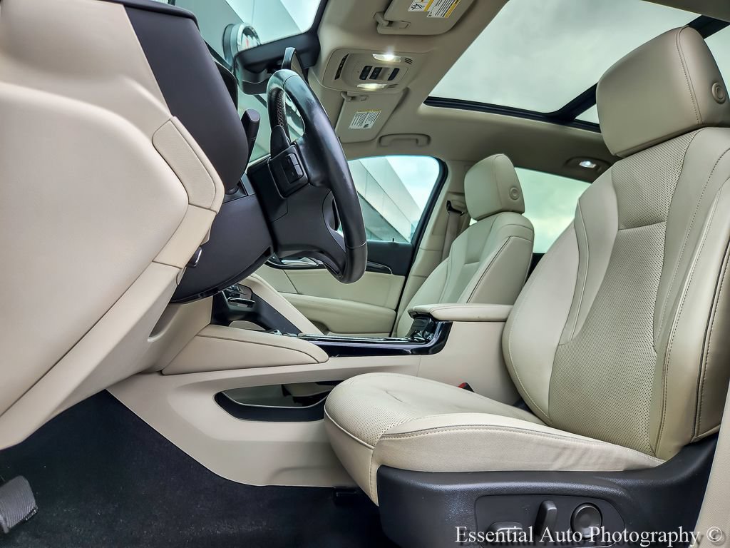 Certified 2021 Buick Envision Essence w/ Technology Package I AWD/4WD image 7