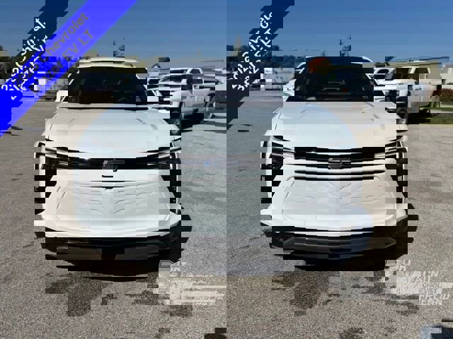 New 2026 Chevrolet Blazer EV LT image 9