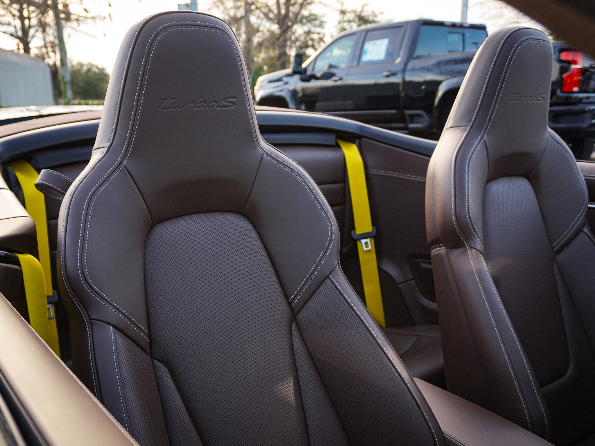 Used 2025 Porsche 911 Turbo S image 33