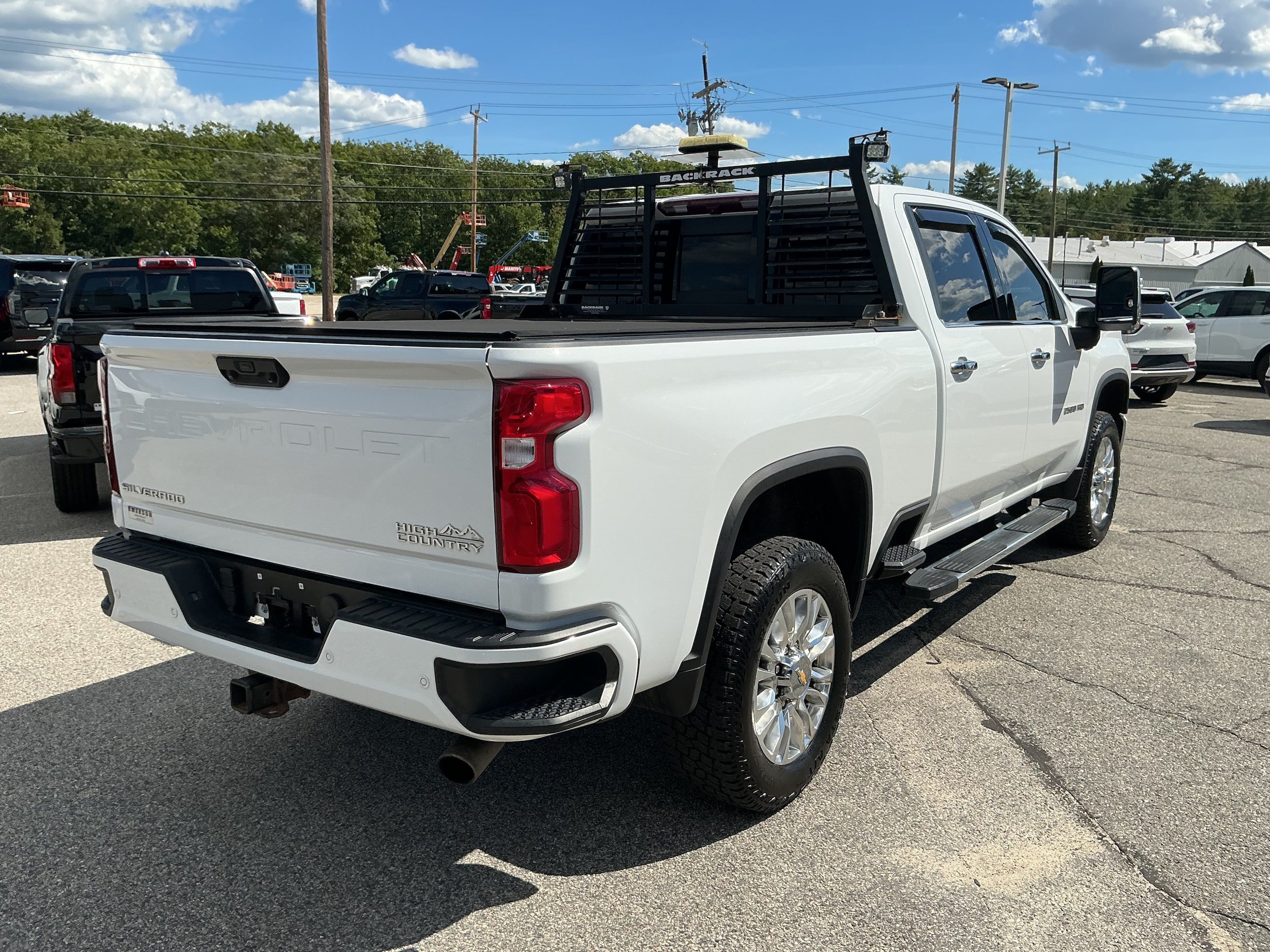 Certified 2022 Chevrolet Silverado 2500 High Country w/ Z71 Off-Road Package AWD/4WD image 4