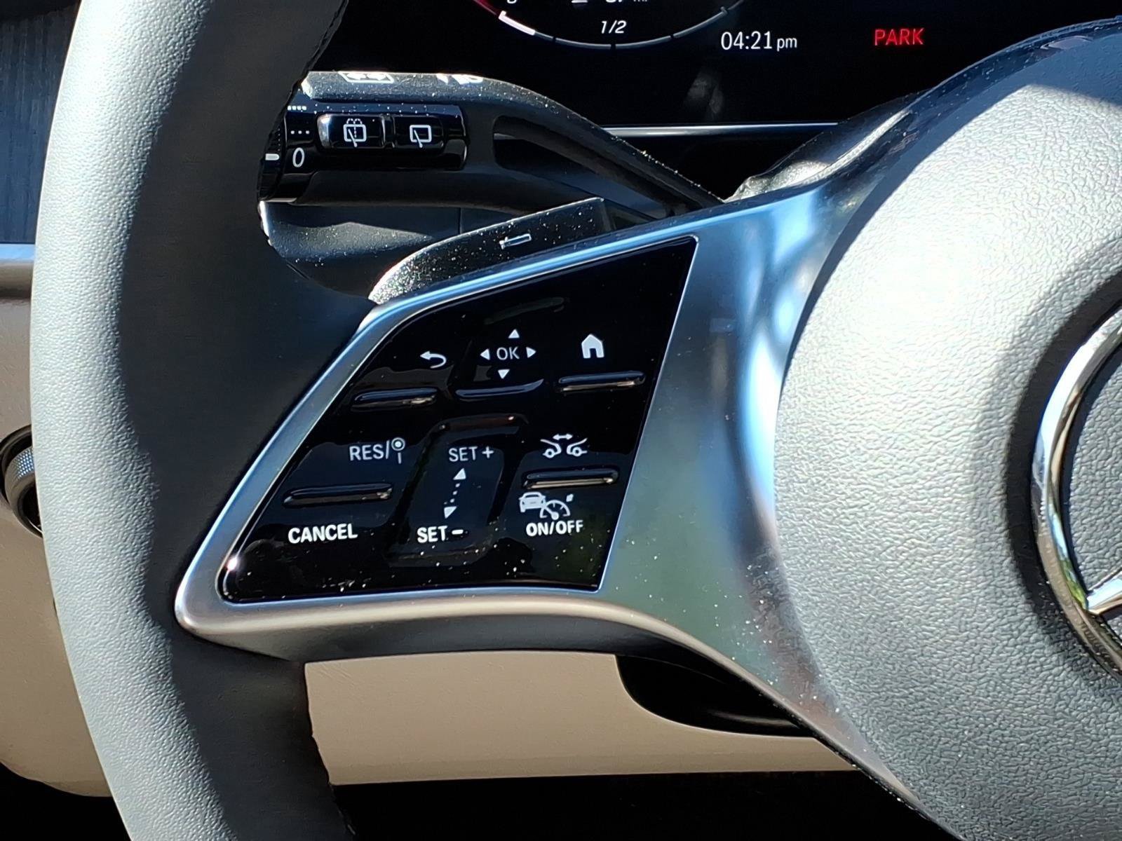 New 2026 Mercedes-Benz GLC 300 4MATIC image 19