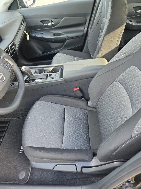 New 2026 Nissan Sentra SV w/ Floor Mat Package image 5