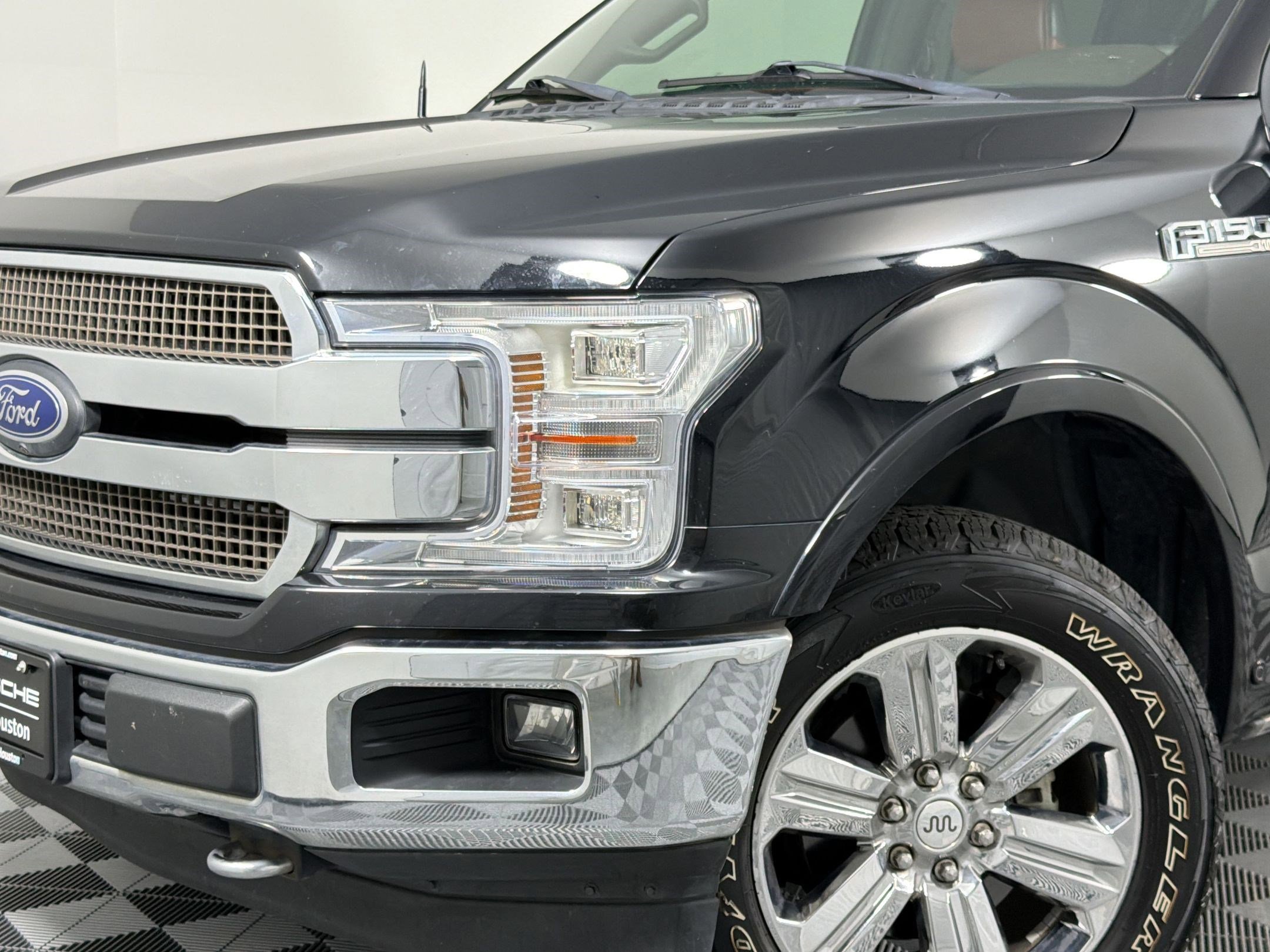 Used 2018 Ford F150 King Ranch w/ Equipment Group 601A Luxury image 6