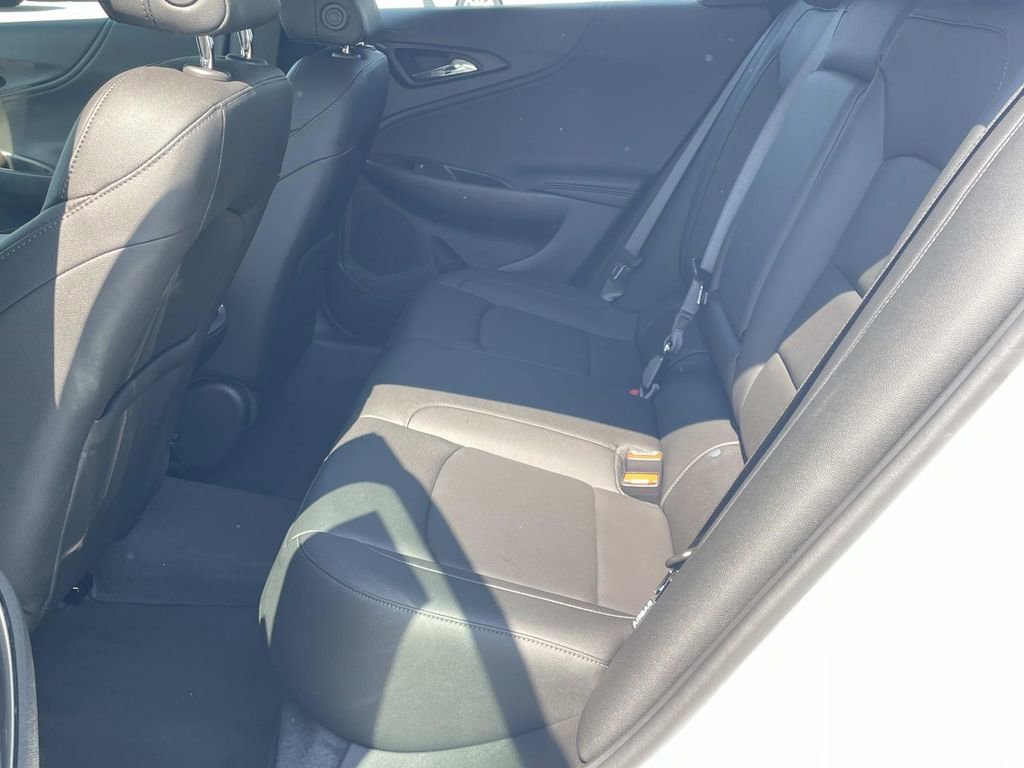 Used 2024 Chevrolet Malibu LT FWD image 12