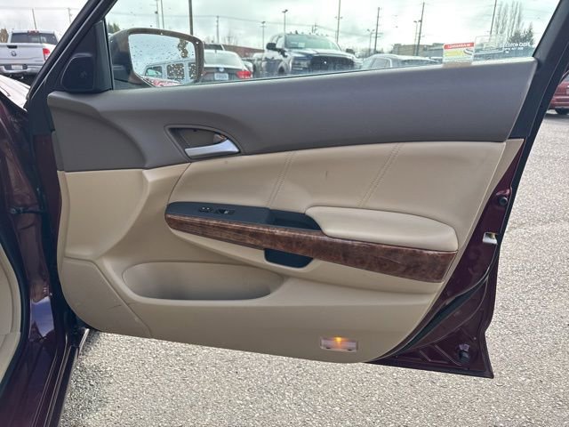 Used 2009 Honda Accord EX-L image 17