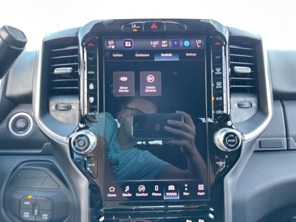 Used 2025 RAM 2500 Big Horn image 42