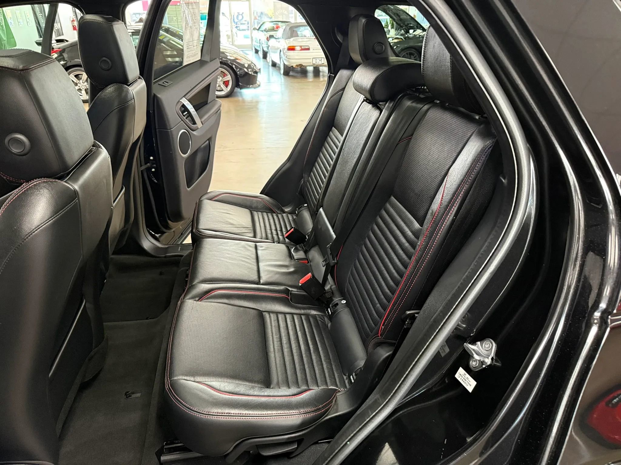 Used 2021 Land Rover Discovery Sport S R-Dynamic image 14