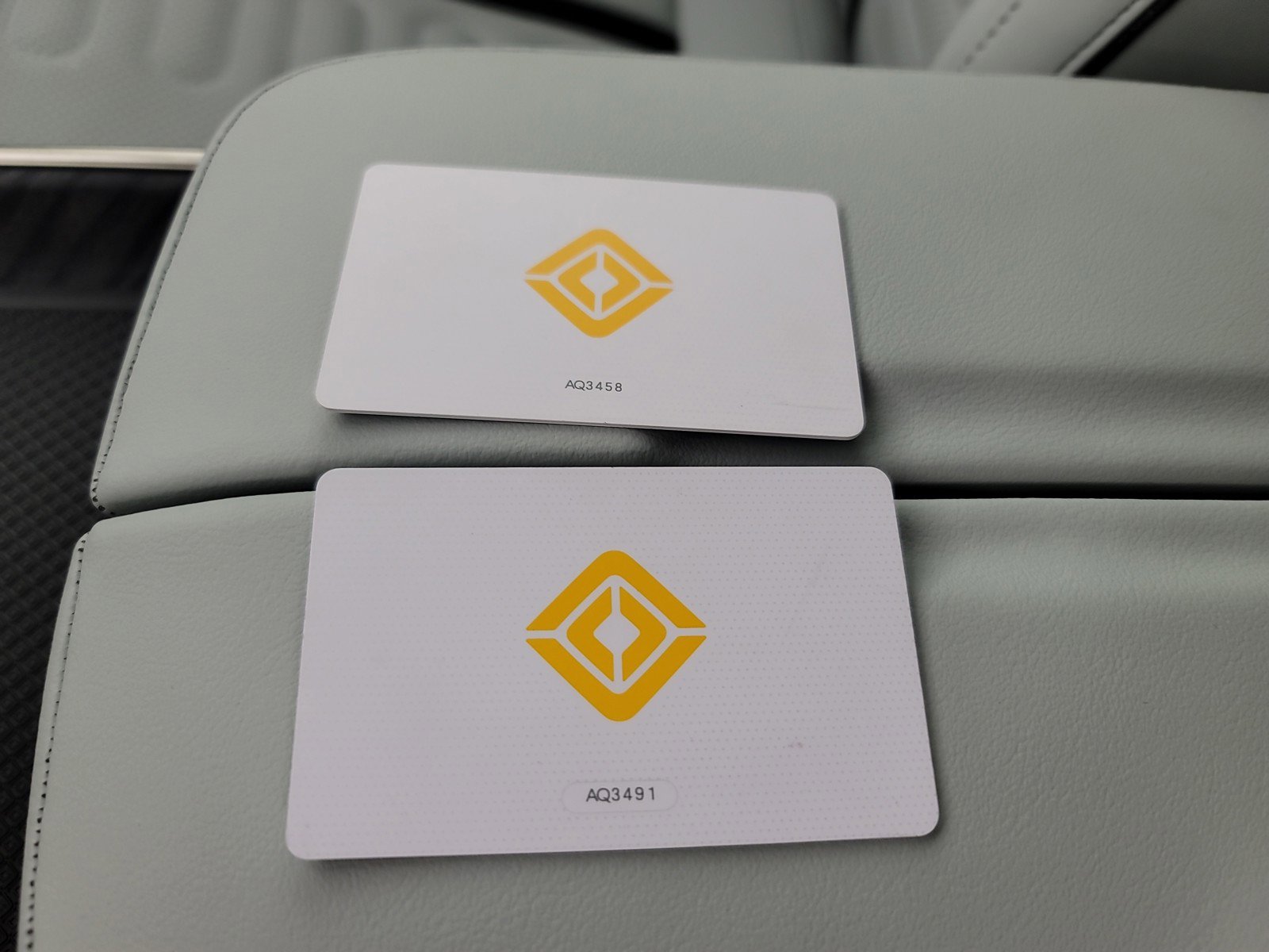 Used 2024 Rivian R1S Adventure image 31