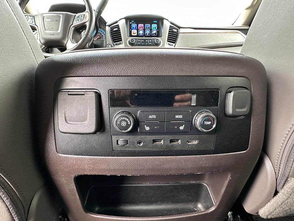 Certified 2019 GMC Yukon Denali w/ Denali Ultimate Package AWD/4WD image 30