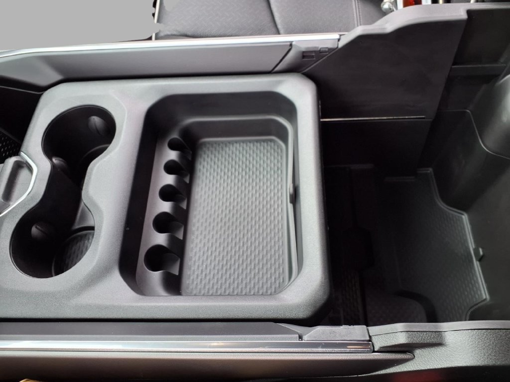 New 2027 RAM 2500 Laramie w/ Night Edition AWD/4WD image 10
