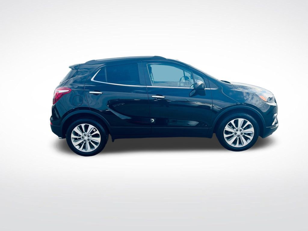 Used 2020 Buick Encore Preferred image 9