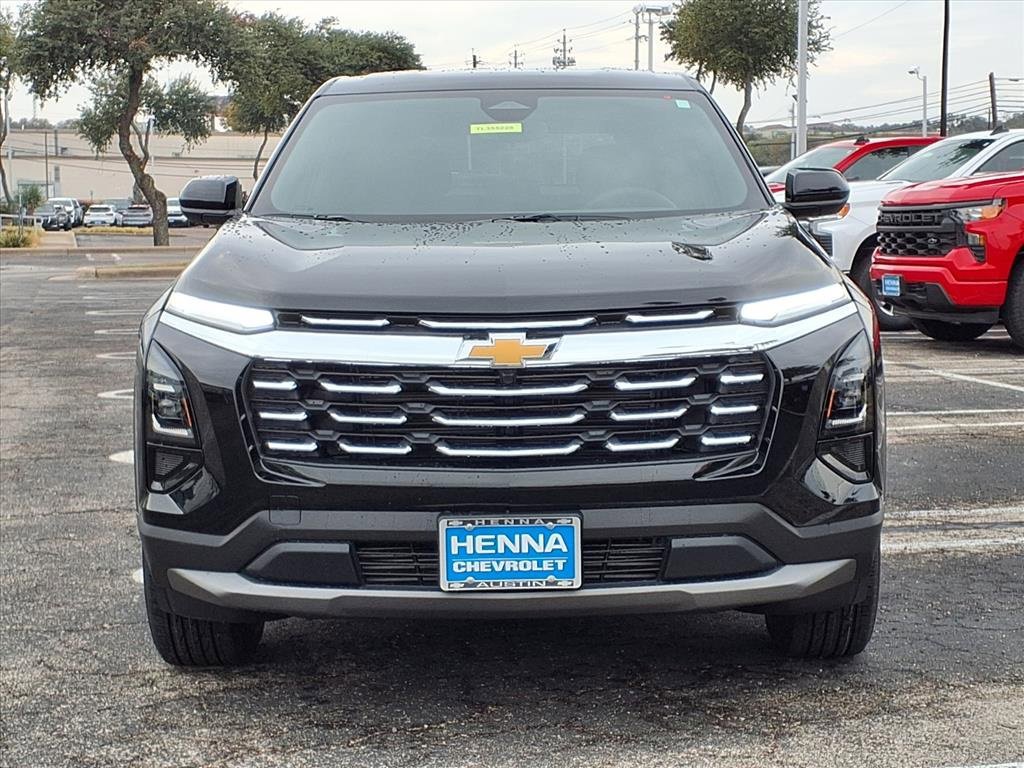 New 2026 Chevrolet Equinox LT image 2