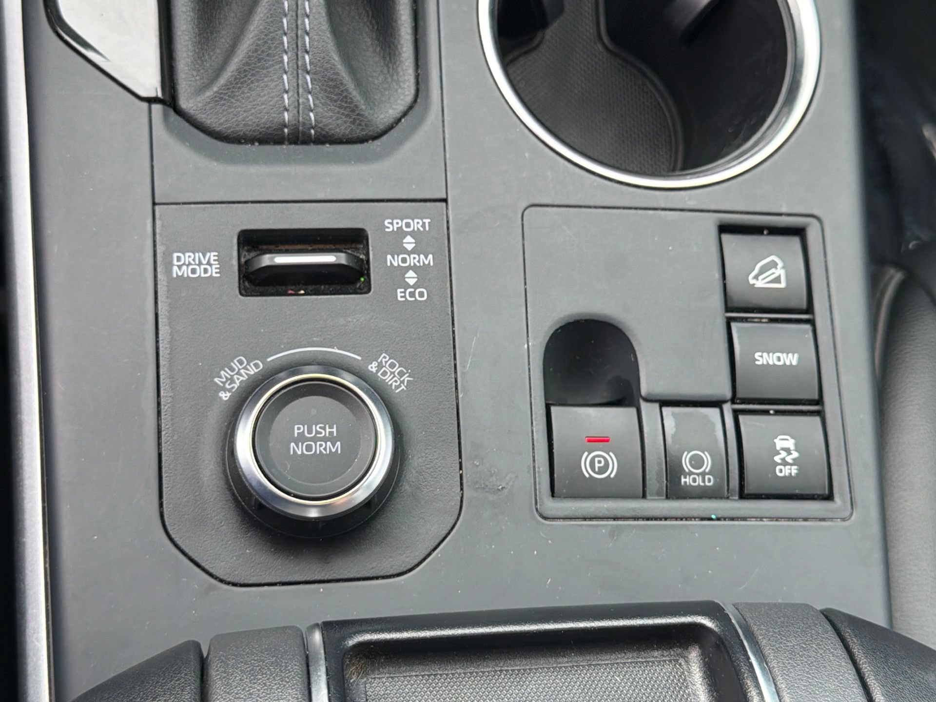 Used 2025 Toyota Highlander XSE AWD/4WD image 21