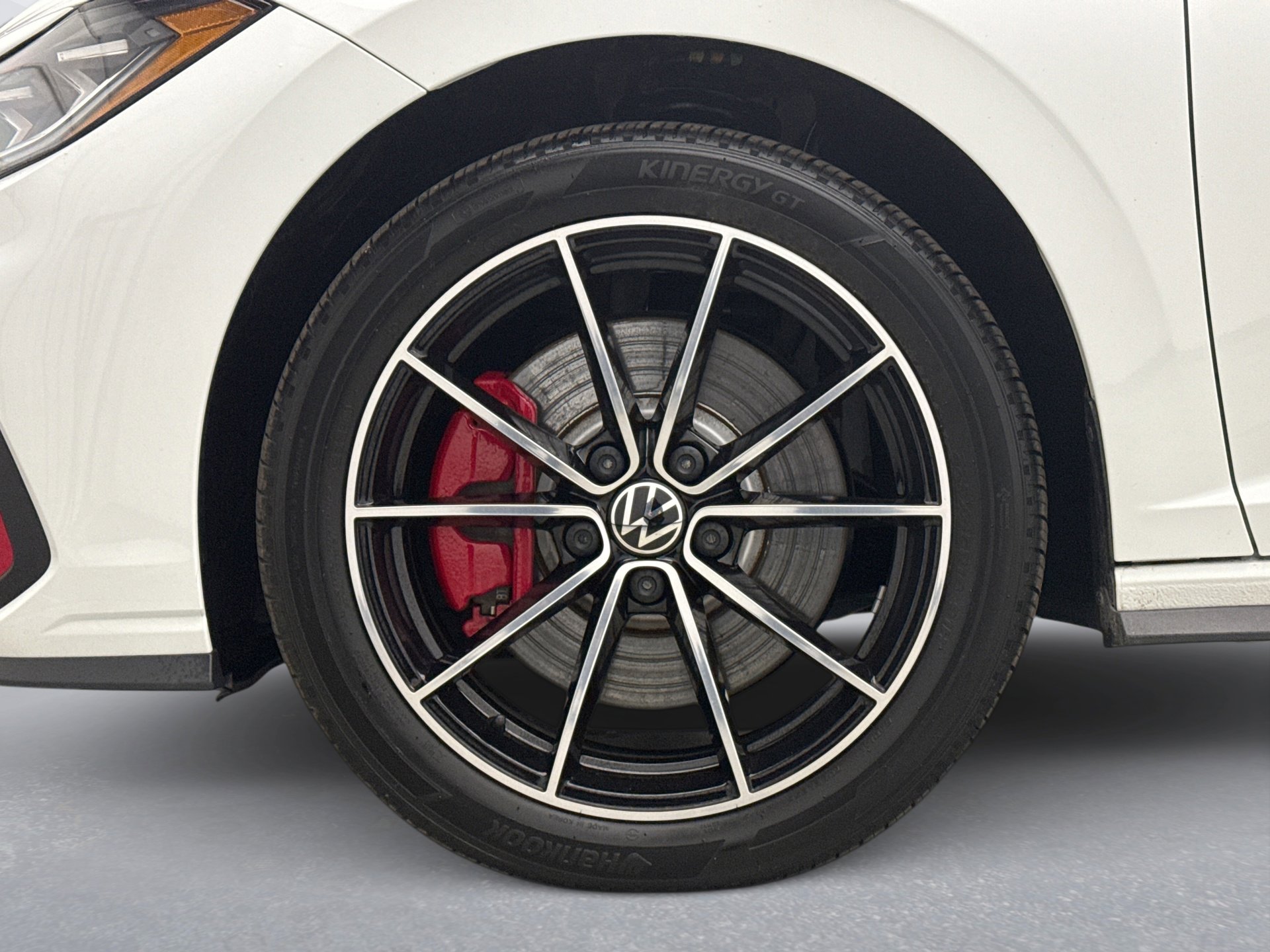 Used 2025 Volkswagen Jetta GLI Autobahn image 24