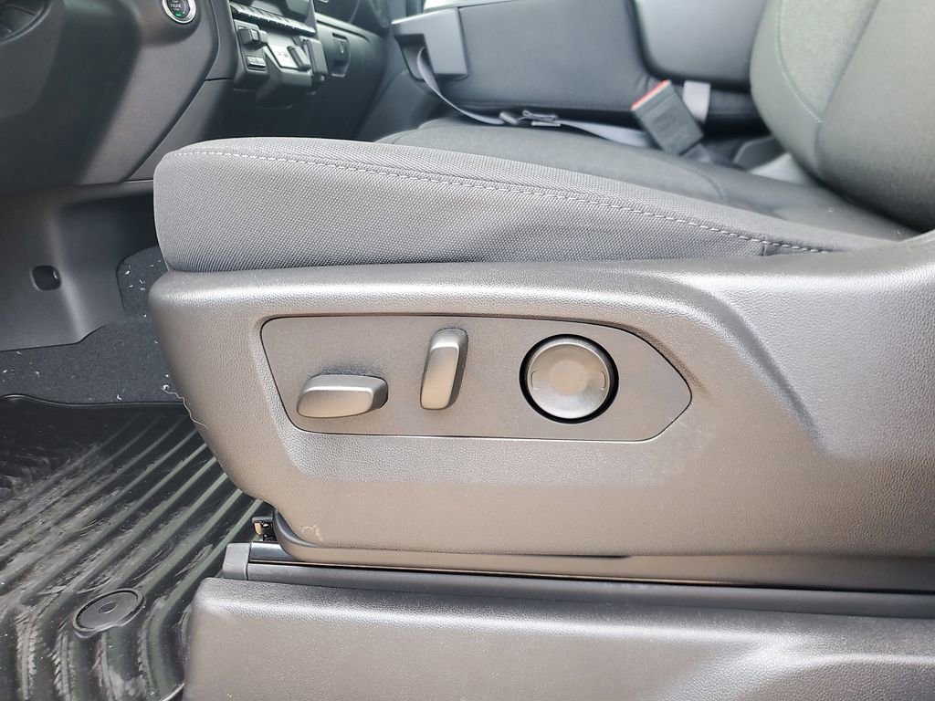 New 2026 Chevrolet Silverado 1500 Custom Trail Boss w/ LPO, Dark Essentials Package AWD/4WD image 16