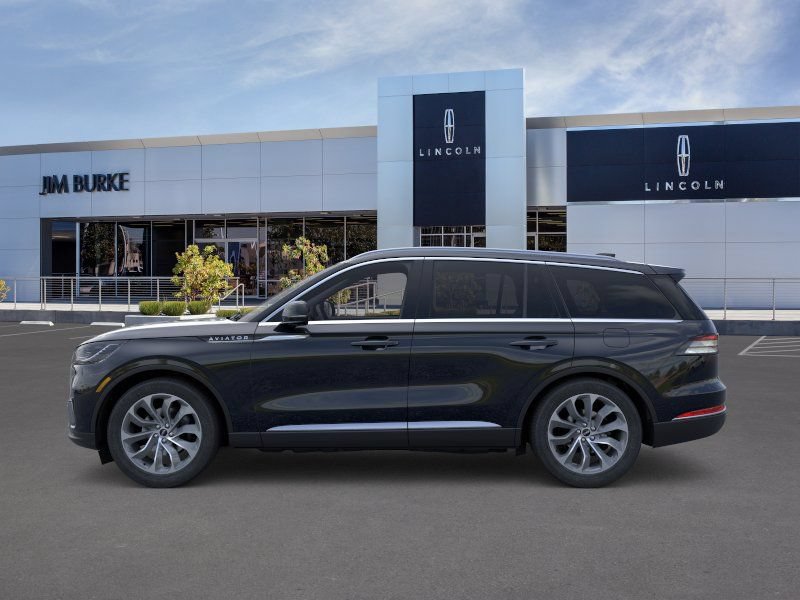 New 2026 Lincoln Aviator Reserve w/ Illumination Package AWD/4WD image 3