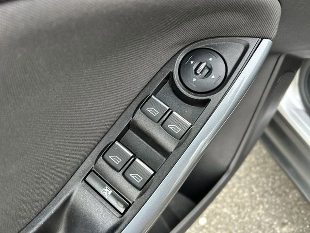 Used 2014 Ford Focus Titanium image 16