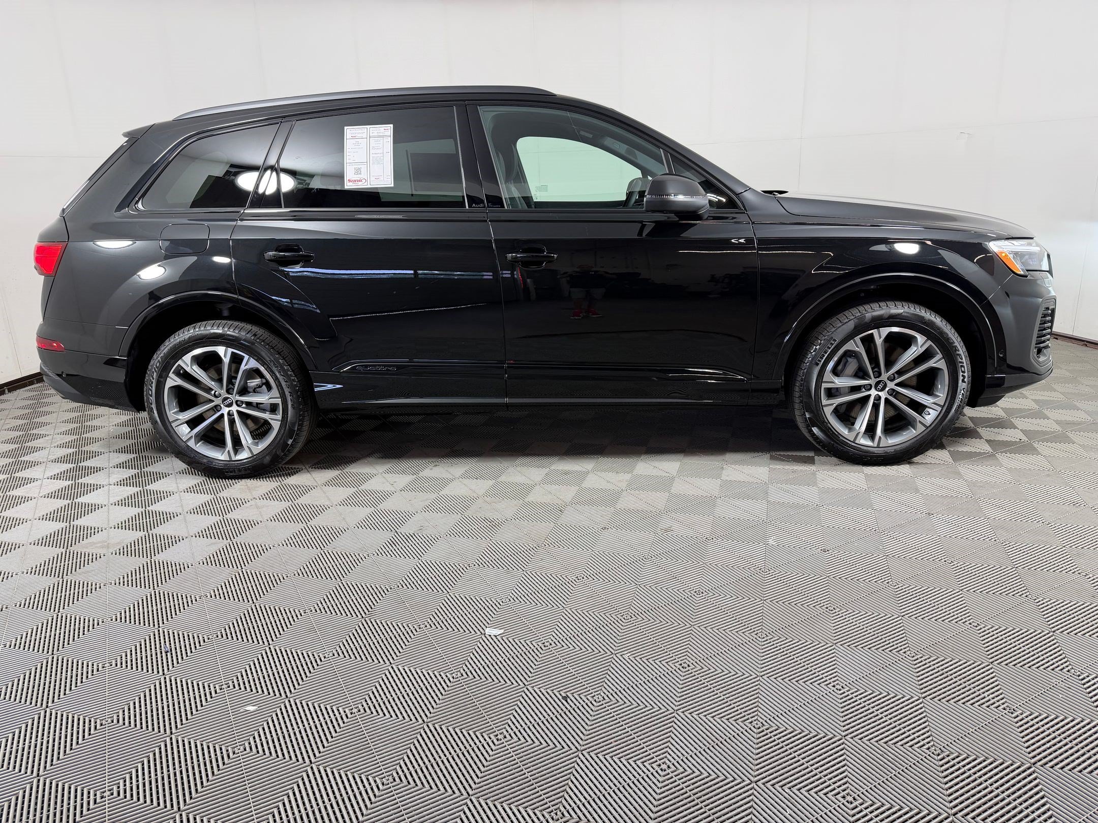 New 2026 Audi Q7 2.0T Premium AWD/4WD image 8