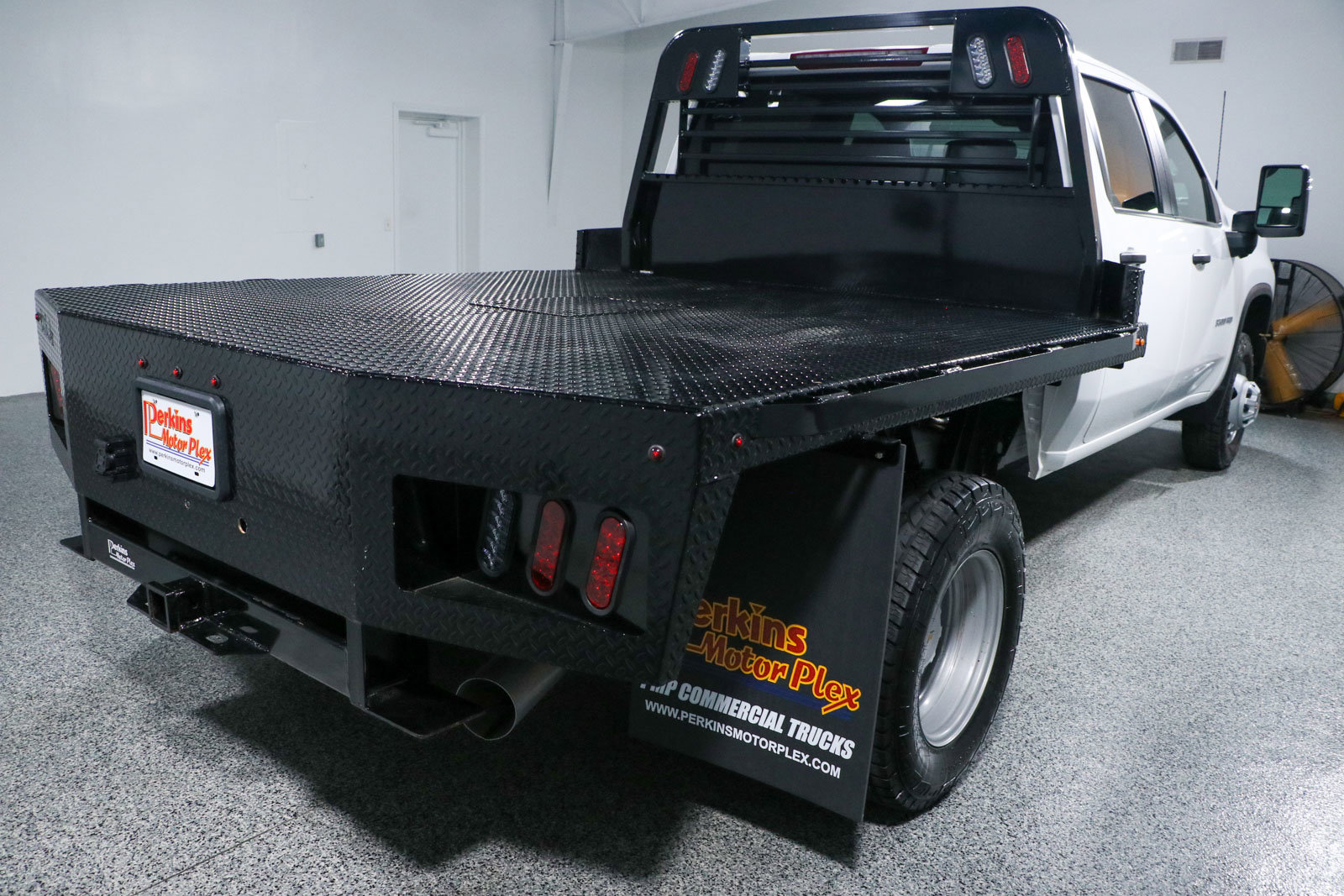 Used 2024 Chevrolet Silverado 3500 W/T AWD/4WD image 8