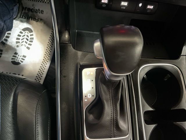 Used 2022 Kia Carnival SX Prestige image 20