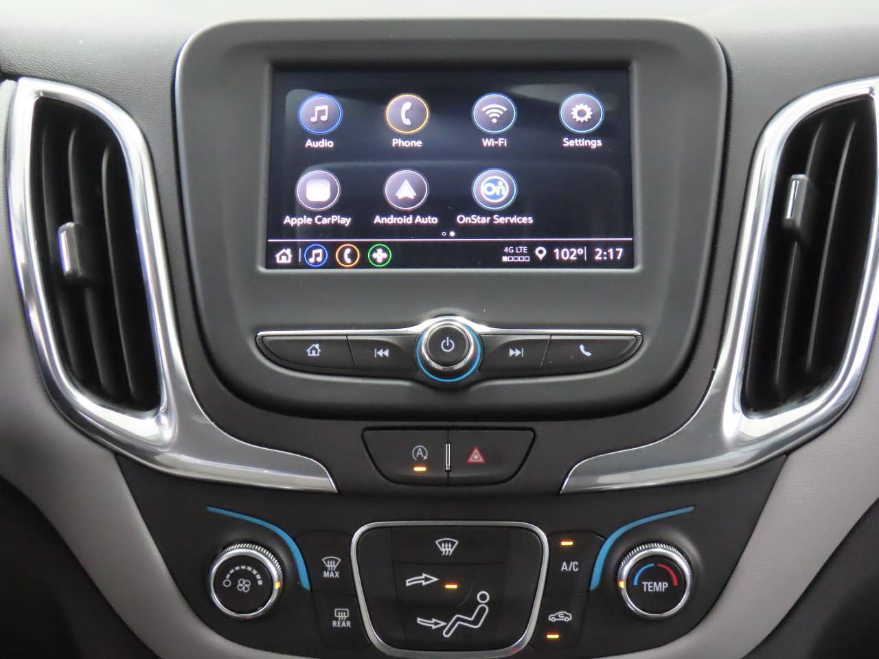 Used 2024 Chevrolet Equinox LS w/ LS Convenience Package FWD image 12