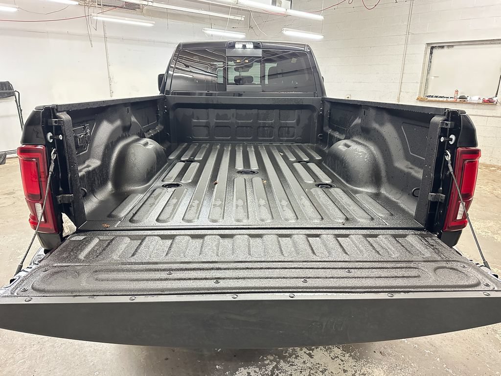 New 2026 RAM 2500 Big Horn AWD/4WD image 13