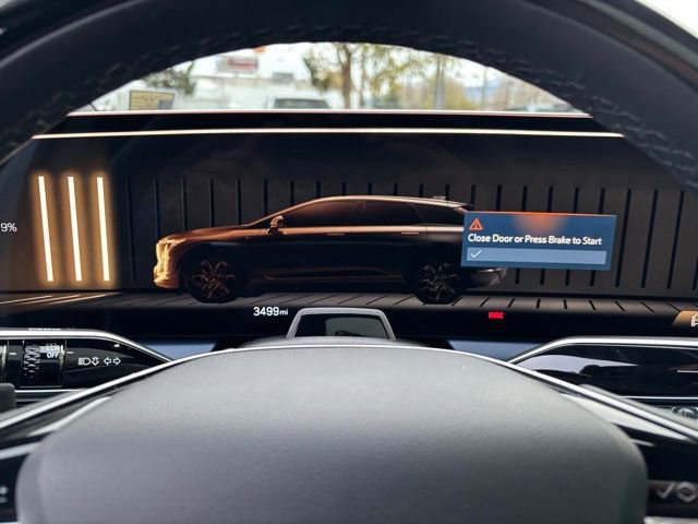 Used 2025 Cadillac Optiq Sport 2 image 15