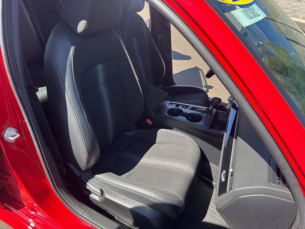 Used 2023 Honda Civic Sport image 14
